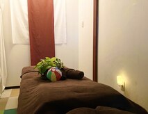 マッサージ ヒガシヤマサンジョウ(MASSAGE higashiyama-sanjo)
