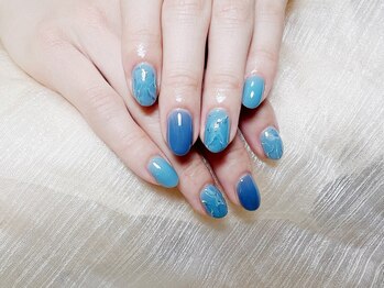 青いマーブルデザイン