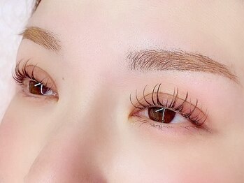 ハユン(hayun)の写真/【LEDマツエク導入サロン☆】お客様一人一人の理想の仕上がりイメージに合わせて丁寧にデザイン致します♪