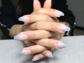 【カラーグラデーションネイル】