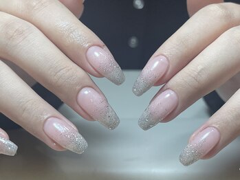ヴィーナスネイル(Venus Nail)/ラメグラデーション