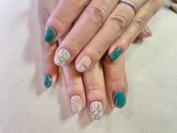 ロータス Lotus/グリーンカラーネイル