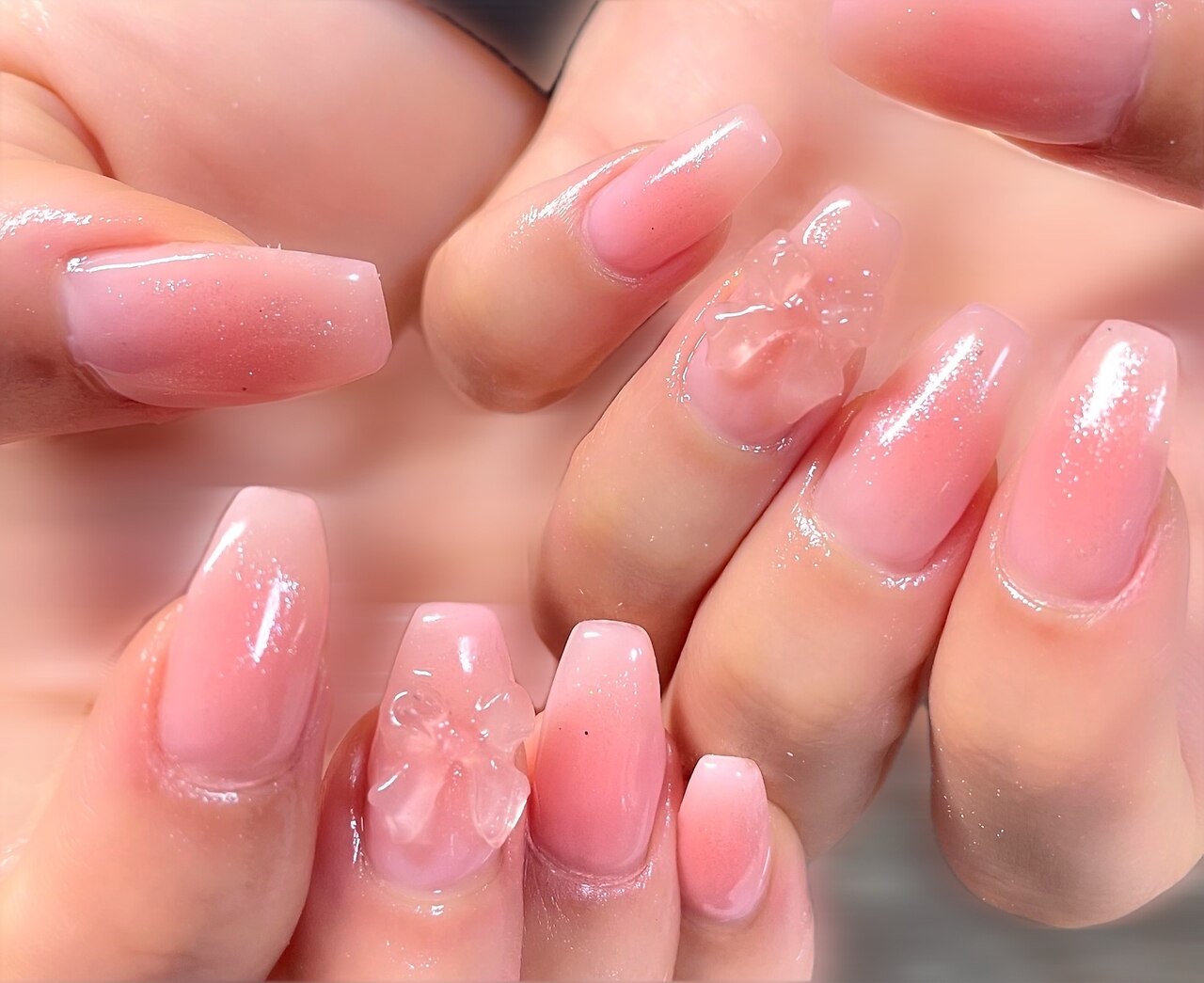 ♡リボンとお花で春ネイル♡ ネイルチップ　ハンドメイド 2026年夏トレンド】リボン ハンド 春のネイルデザイン集｜人気順｜4