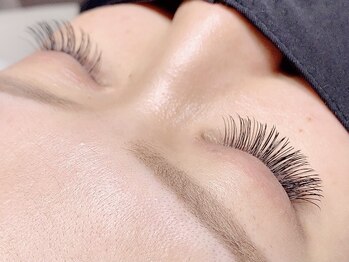 ネスト(Nest)/フラットラッシュ110本/Cカール