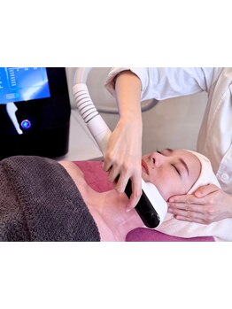 ホウレイ線・たるみ改善！予防ケア