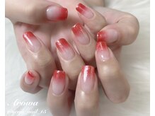 アロワ(Arowa)/グラデーションネイル