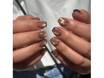 ハニービー(Honey Bee)