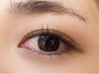 エモル(emol)/ブラウンフラットラッシュ140本