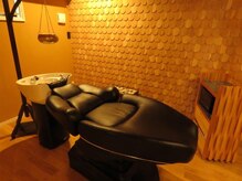 ヘッドスパ専門 アーユルヴェーダスリランカ/フルフラット寝心地最高品質