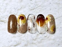 アヤ(AYA)/向日葵ネイル