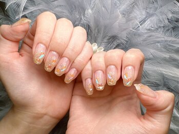 プリティ(Pretty)の写真/OLさんに大人気★オフィスネイル♪大人可愛い上品なシンプル系が得意◎定額デザイン多数ご用意あり！