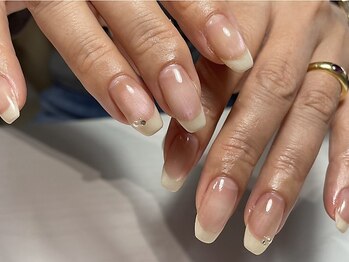 ナナハチ(78)の写真/【爪に優しいフィルイン対応】こだわり美フォルムでどこから見ても上品な指先へ◇オフィスネイルにも♪