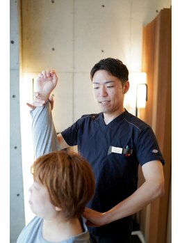 ユニット(unit)の写真/【首・肩のつらさに】回らない首、重い肩をスッキリ楽に。unit独自の施術でスムーズに動く身体へ。