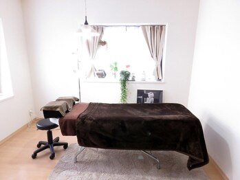 エルアンドエイト(L&8)/