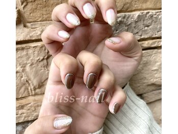ブリスネイル(bliss-nail)/アシメネイル