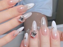 シーアンドビーネイル(C&B Nail)/持ち込みデザイン【白グラデ】
