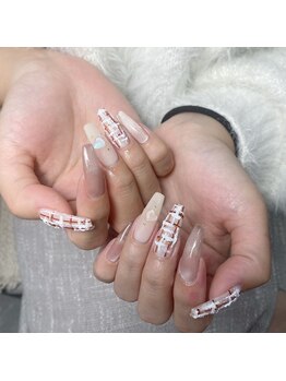 ユエム(UM)/ツィートネイル