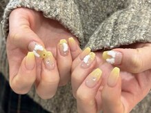 シルク ド リバー(Silk de River)/羽ネイルデザイン