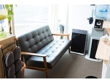 こはるの雰囲気（清潔感のあるアットホームな空間です。）