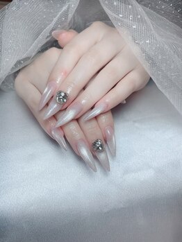 クイーンネイル(Queen Nail)/
