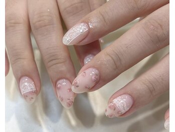 ララアンジュ(LaLa-Ange)/花柄ネイル