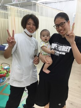 おなが浦添当山整骨院/子連れ歓迎！肩こり施術