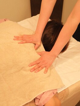 暖楽/気になるコリを芯からほぐします