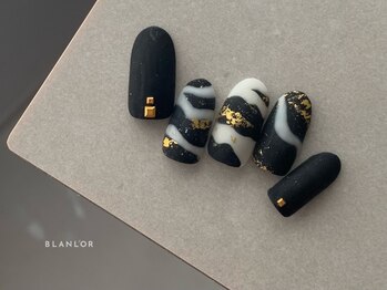 ブランロール 中目黒店(Blanl'or)/マットゼブラ柄ネイル