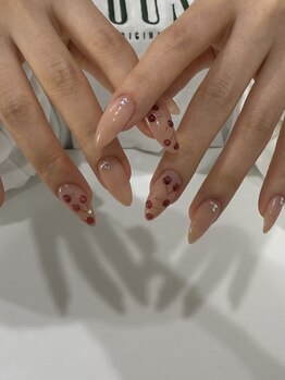 シーズンネイルも是非