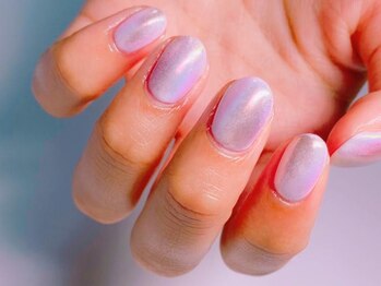 ルアナ(Luana)の写真/ワンカラーで見せる大人の上質ネイルが◎自爪に優しいケア志向サロン【Luana nail&care】