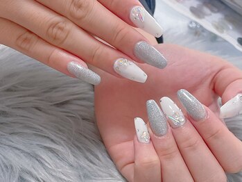 ニナズネイル(Nina's Nail)/やり放題