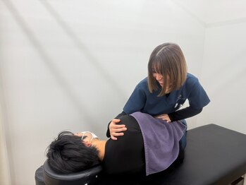糟屋新宮中央駅前鍼灸接骨院/マッサージ/肩こり/腰痛/巻き肩