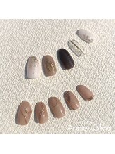 キュアバイアニーアンドジーノ(Qa by Annie&Gino)/