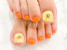 ヴィオラ(VIOLA)/ひまわり/夏ネイル