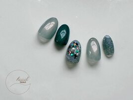 ビーズネイル/パラジェル