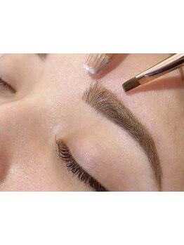 アイブロウメニューがあるサロン