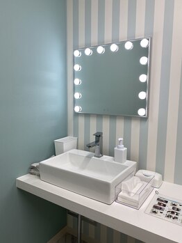 ホワイトマジック(White Magic)/個室3