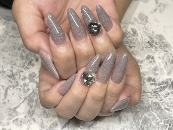 レシャン クラベル(Leschon clavel)の写真/【スカルプつけ放題◆¥14300】アート・パーツが豊富♪トレンドデザイン、持ち込み等…何でもお任せ下さい！