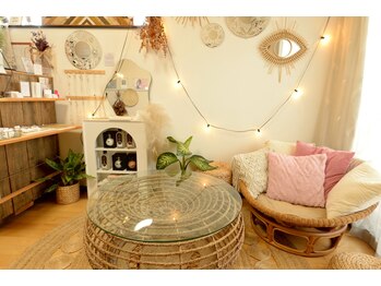 ティグリス(TiGRiS)/店舗内