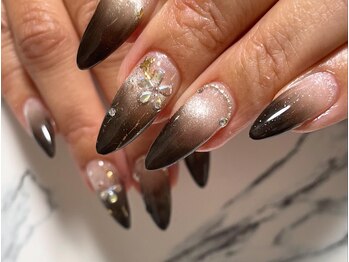 ネイルサロンアンドスクールラボ(LABO)/大人、着物に合うデザイン