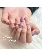 ティラ(Tira)/ホロフラワーネイル♪
