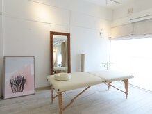 リバイブ 五反田店(REVIVE)の雰囲気（オシャレな個室です。#五反田目黒/小顔矯正/姿勢矯正/ヘッドスパ）