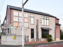 TXつくば駅より車で6分のテナントビル2階にサロンがございます♪