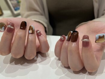 ガレリア エレガンテ 栄店(GALLARIA Elegante)/リングネイルで上品お洒落☆