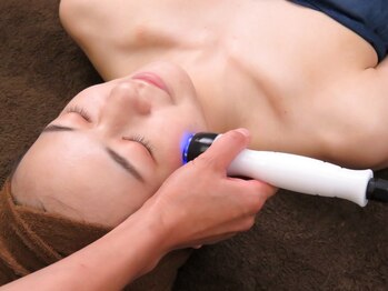 ザ ビューティー 楠葉店(THE BEAUTY)の写真/【京阪樟葉駅徒歩３分】FAITH化粧品/ハイパーナイフ正規取り扱いサロンがオープン★ぜひご利用ください！