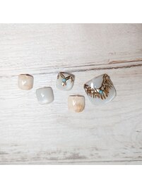 FOOT ホワイトマグネット