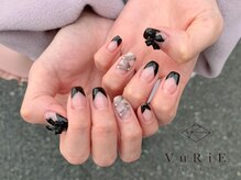 ヴリエ 小作店(VURIE)/黒リボンVフレンチ