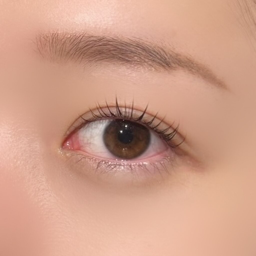 【まつ毛パーマ】　ラッシュリフト＋トリートメント＋コーティング　￥4000