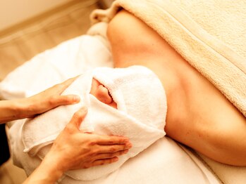 プラスイチド/フェイシャル手技はイタリア式