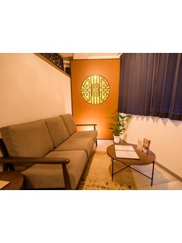 仕事帰り・早朝OKのサロン